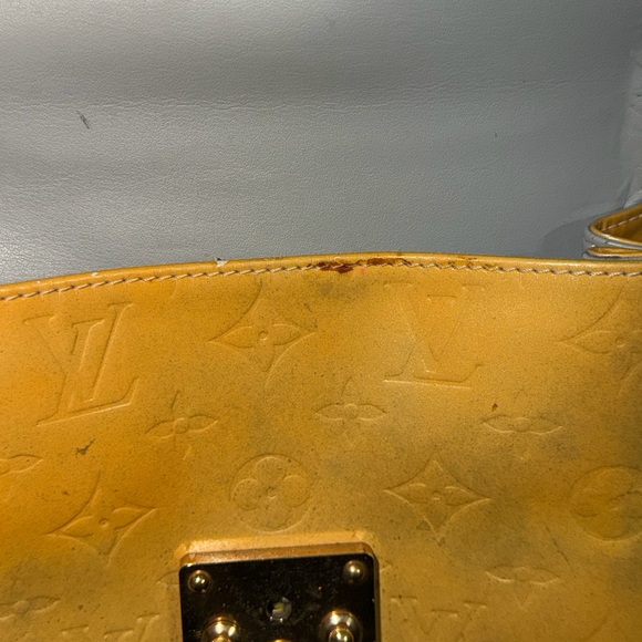 Louis Vuitton Yellow Monogram Vernis Satchel with Top Handle - Picture 7 of 13